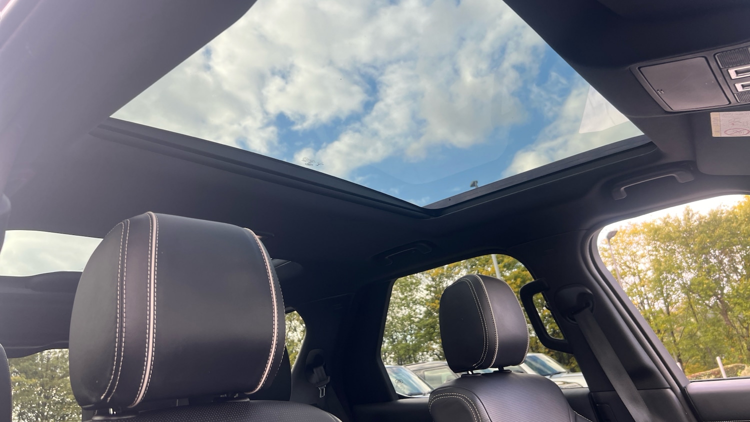 Used Land Rover Discovery 2019 for sale - 76761937: Photo 29