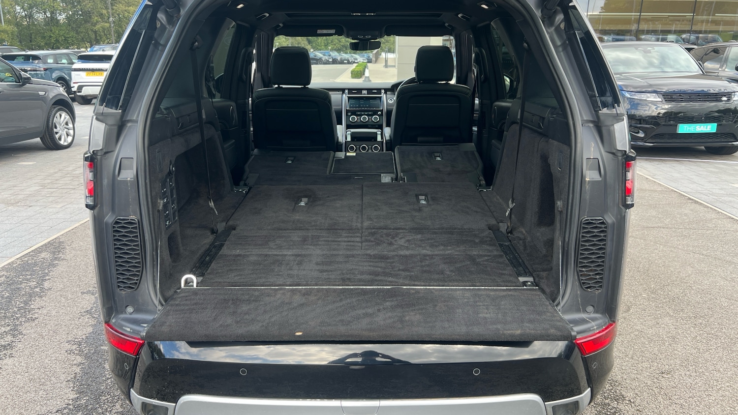 Used Land Rover Discovery 2019 for sale - 76761937: Photo 35