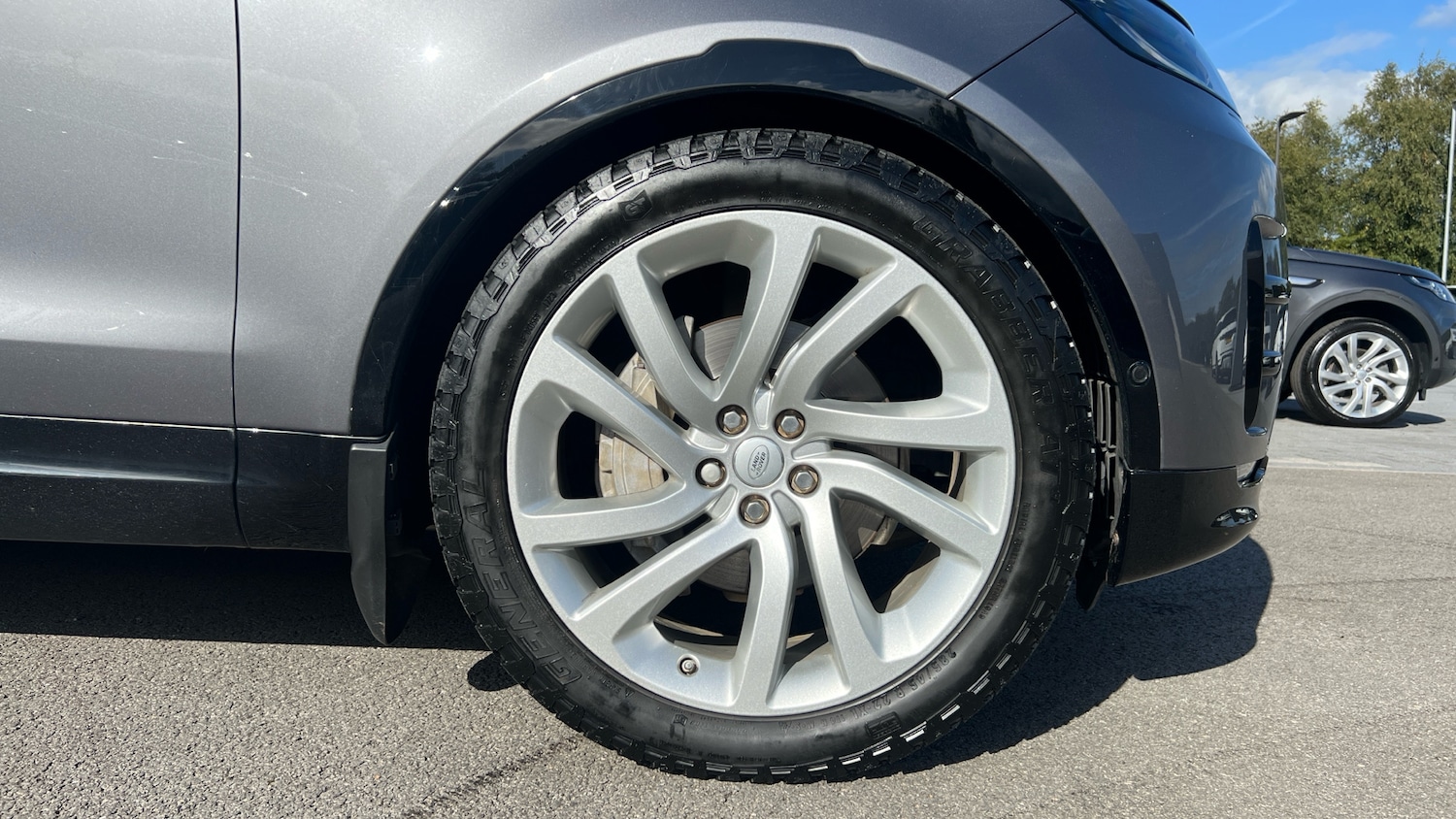 Used Land Rover Discovery 2019 for sale - 76761937: Photo 8