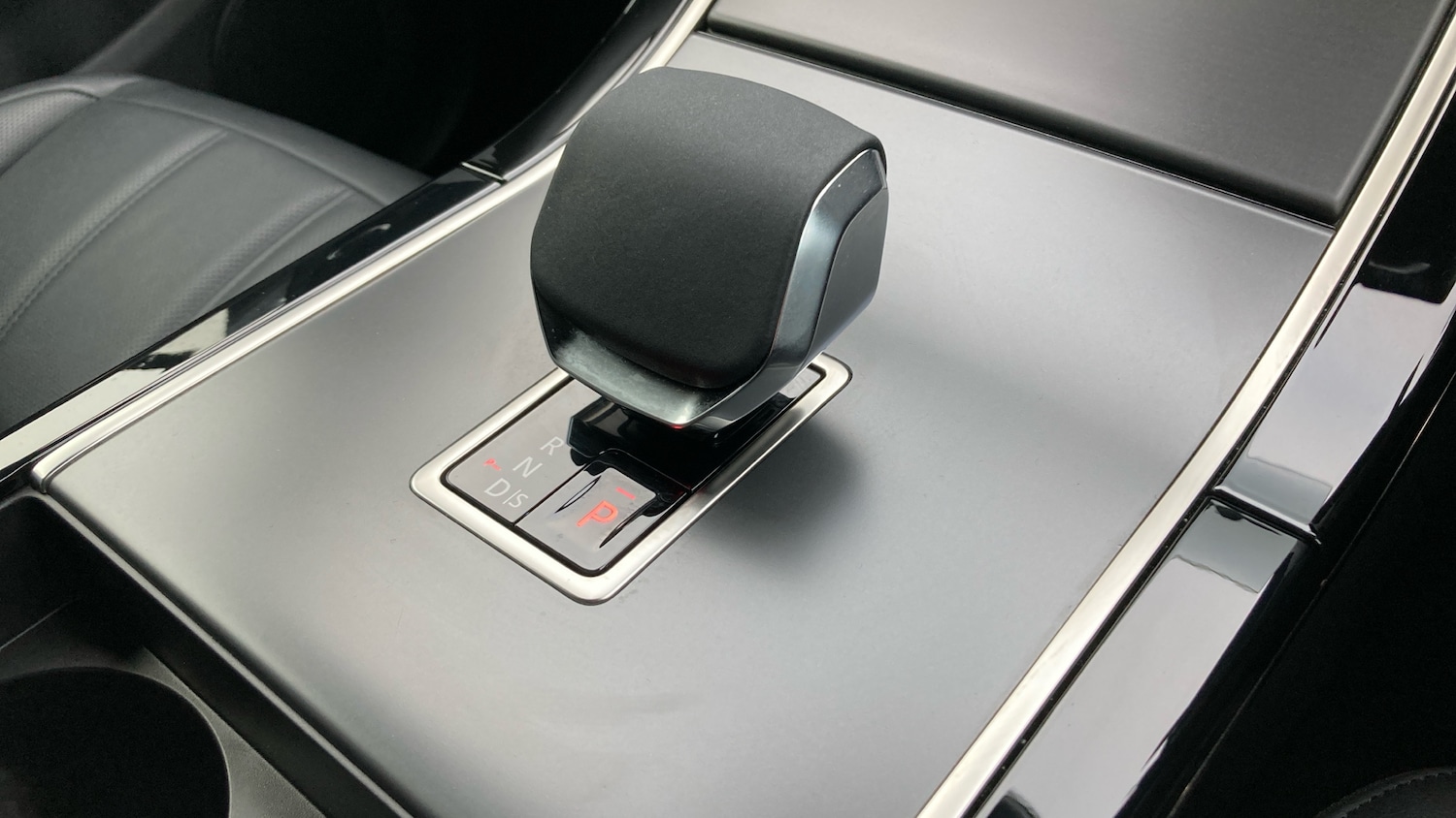 Used Land Rover Range Rover Evoque 2025 for sale - 76322425: Photo 13