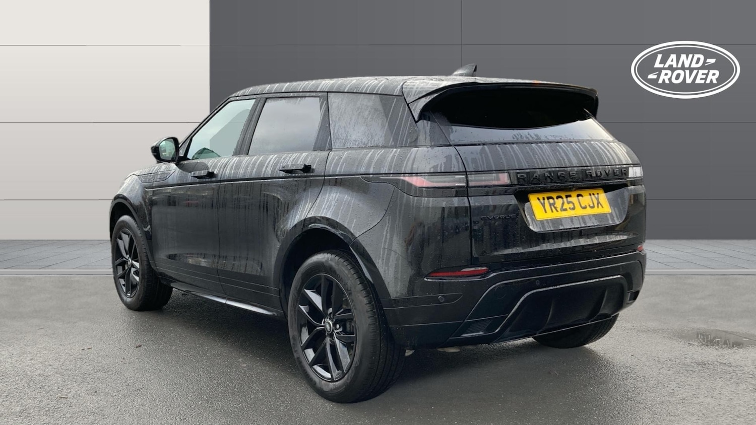 Used Land Rover Range Rover Evoque 2025 for sale - 76322425: Photo 2