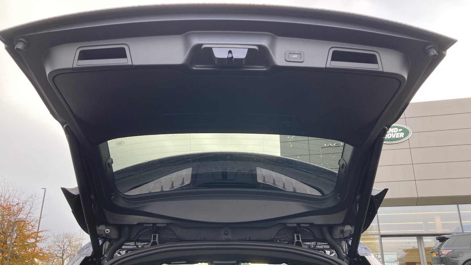Used Land Rover Range Rover Evoque 2025 for sale - 76322425: Photo 27