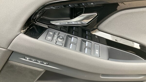 Used Land Rover Range Rover Evoque 2025 for sale - 75649672: Photo 44