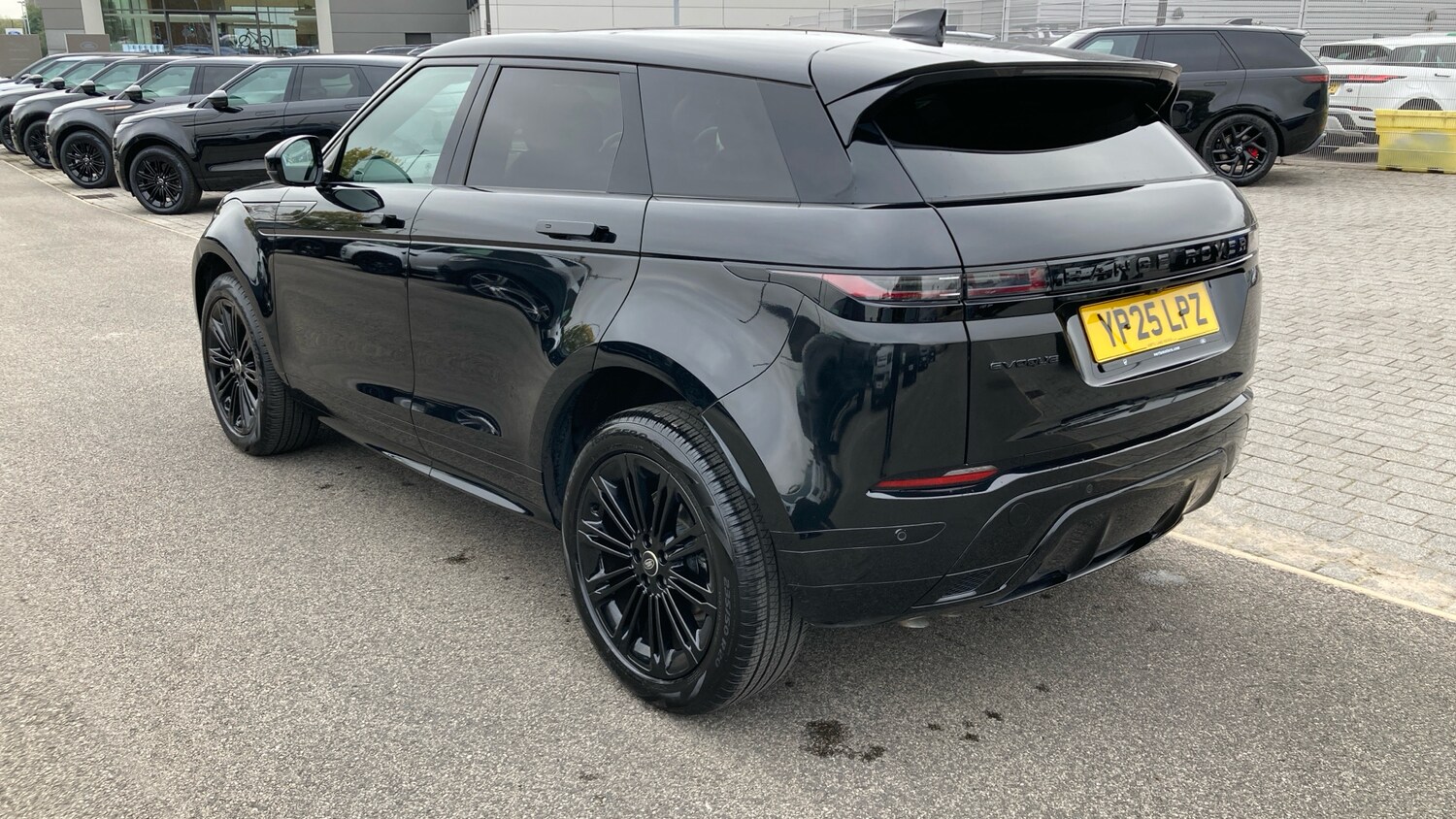 Used Land Rover Range Rover Evoque 2025 for sale - 76222092: Photo 41