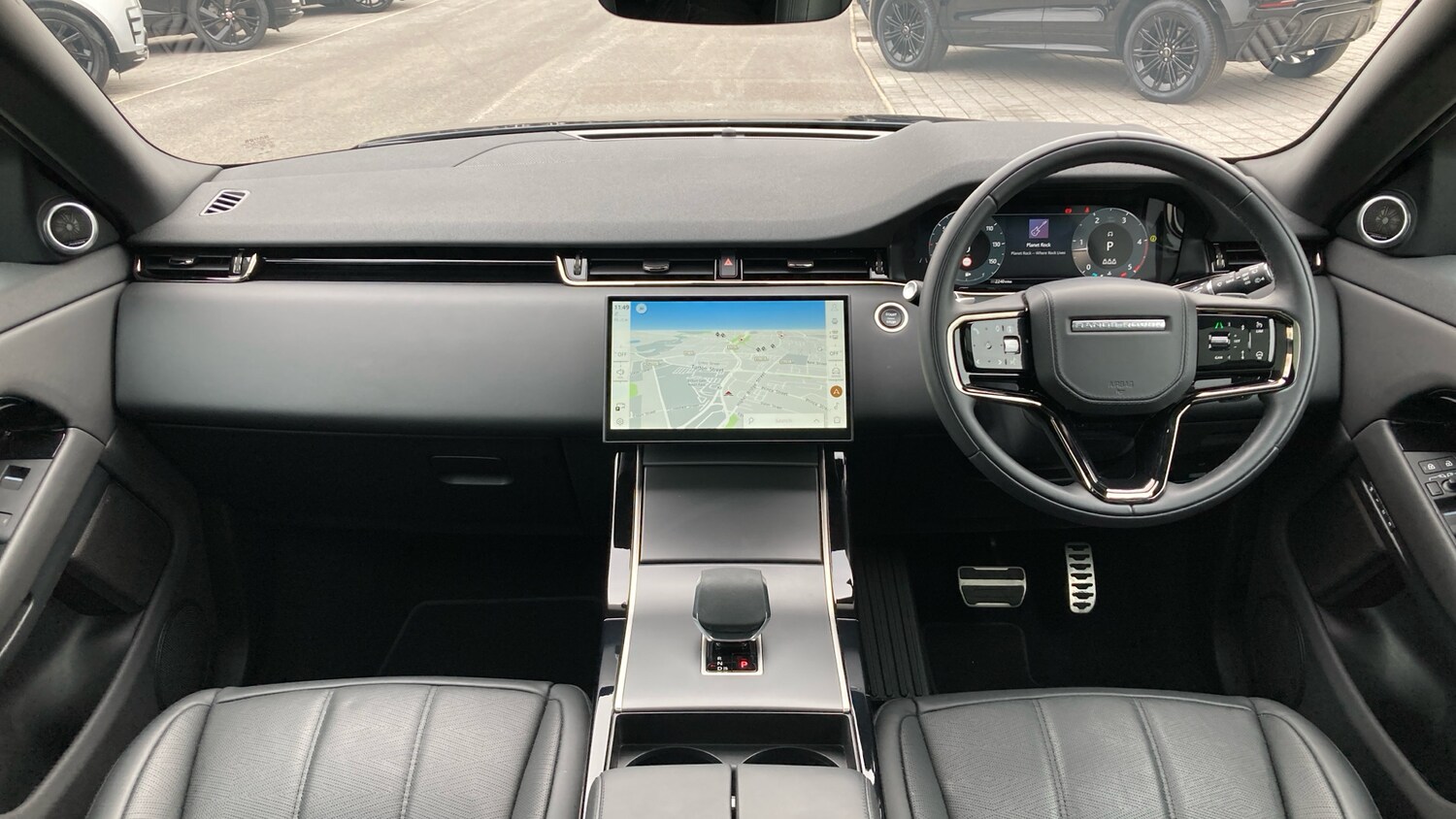 Used Land Rover Range Rover Evoque 2025 for sale - 76222092: Photo 9