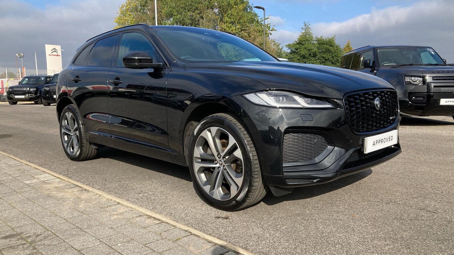 Used Jaguar F-Pace 2024 for sale - 76222093: Photo 32