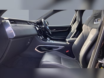Used Jaguar F-Pace 2024 for sale - 76222093: Photo 3