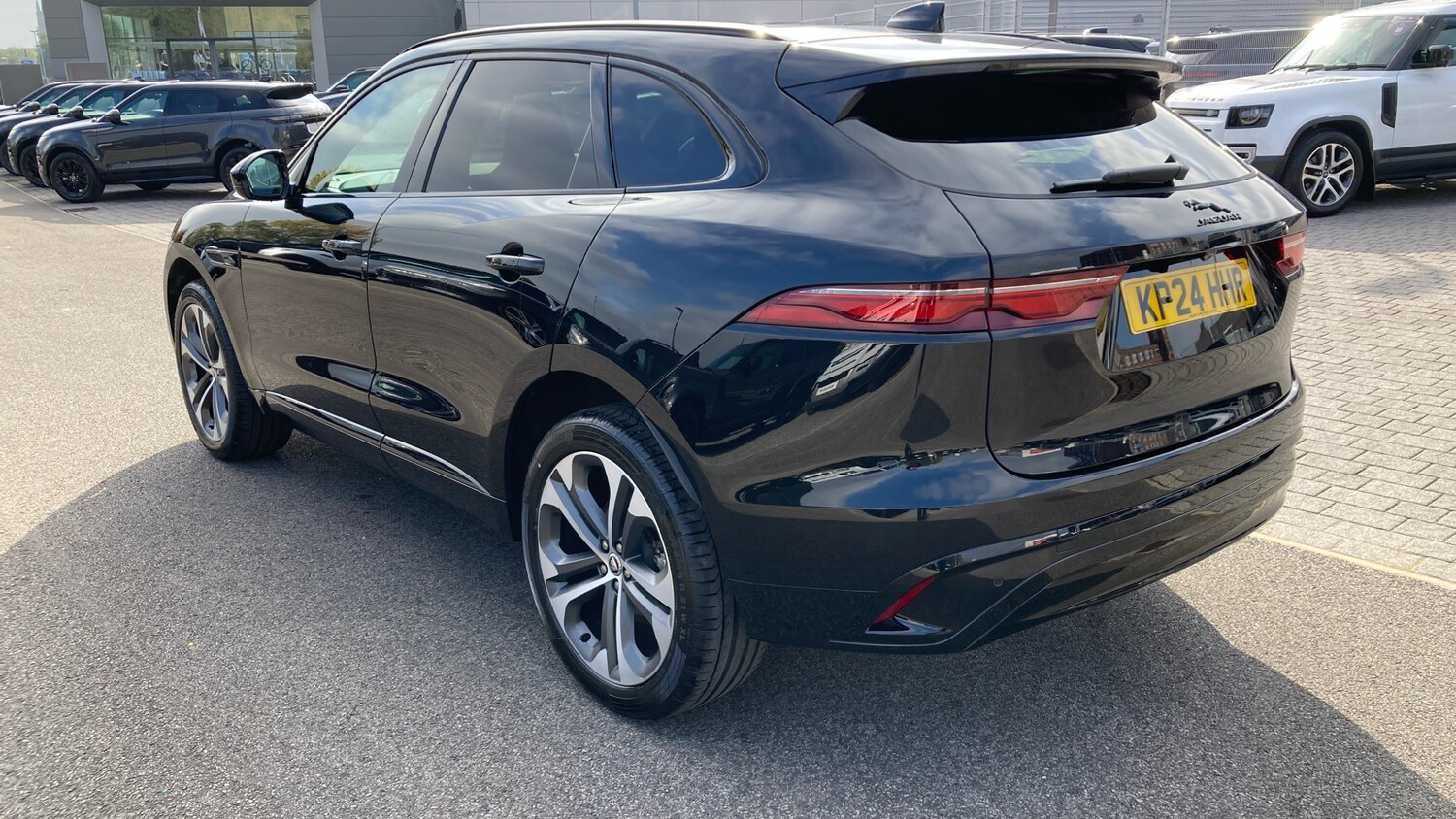 Used Jaguar F-Pace 2024 for sale - 76222093: Photo 41