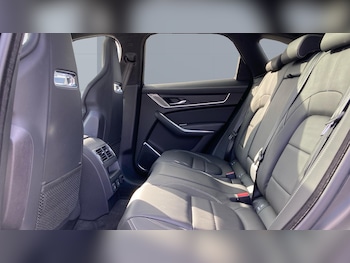 Used Jaguar F-Pace 2024 for sale - 76222093: Photo 4