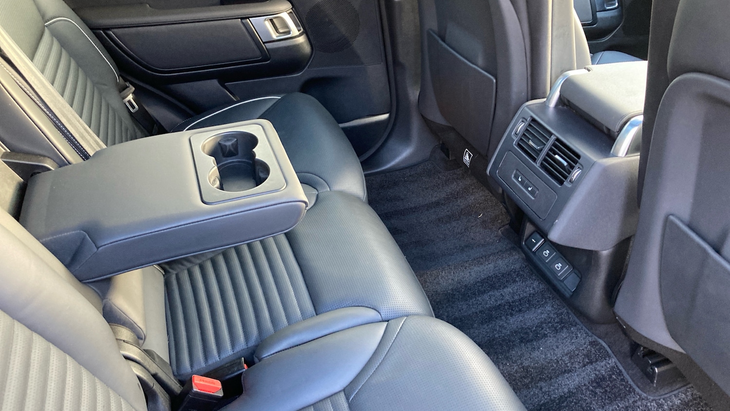 Used Land Rover Discovery 2024 for sale - 77116446: Photo 42