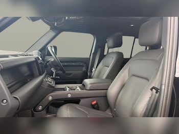Used Land Rover Defender 2025 for sale - 78109202: Photo