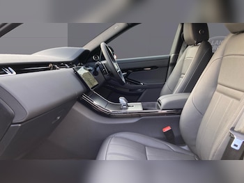 Used Land Rover Range Rover Evoque 2025 for sale - 77643627: Photo