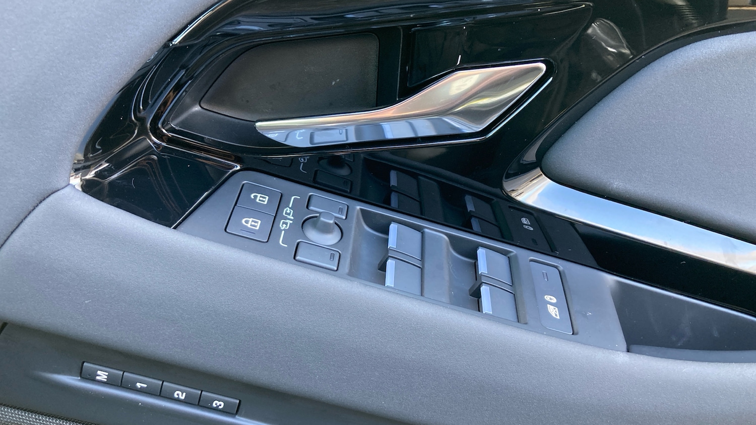 Used Land Rover Range Rover Evoque 2025 for sale - 77643627: Photo 45