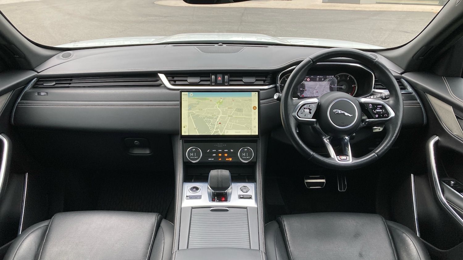 Used Jaguar F-Pace 2022 for sale - 77340269: Photo 9