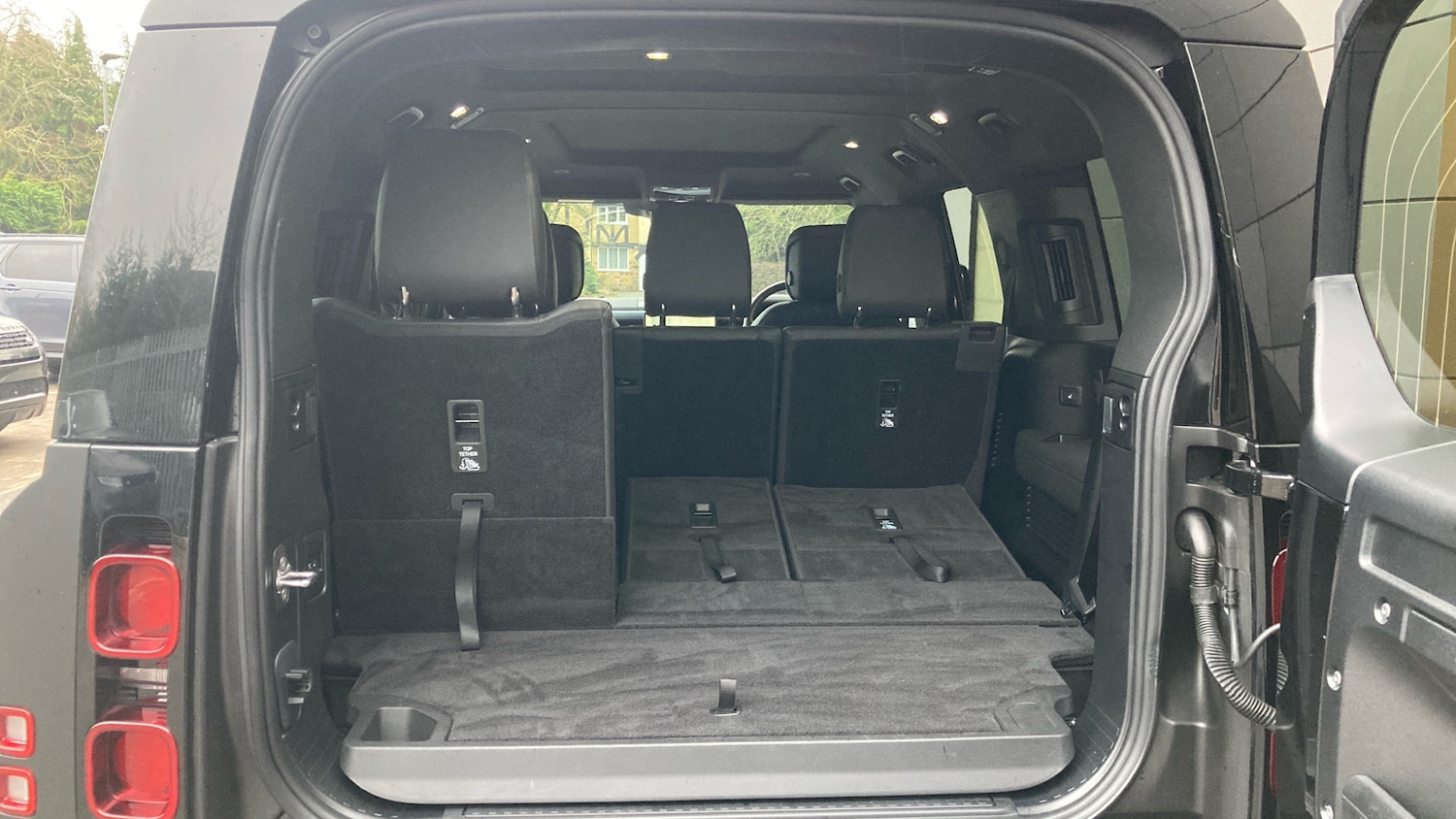 Used Land Rover Defender 2025 for sale - 77653506: Photo 10