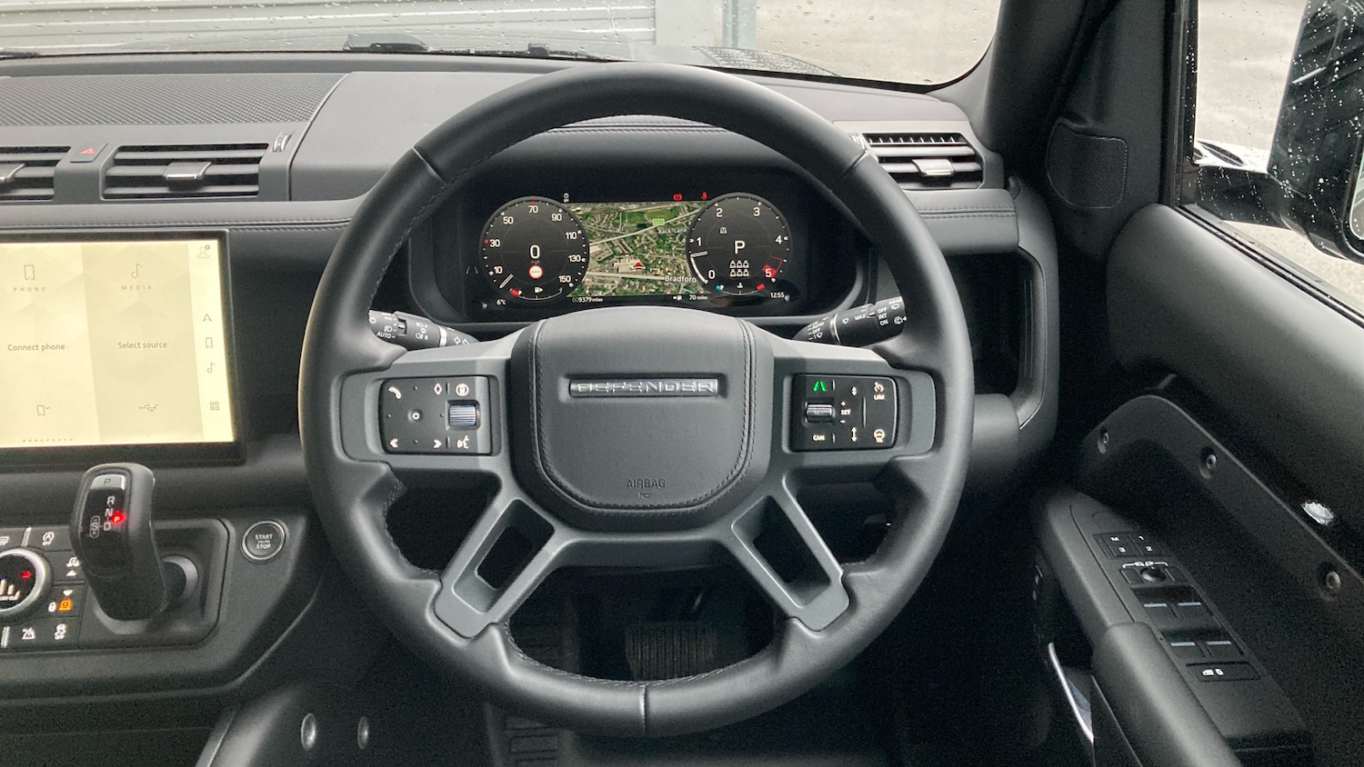 Used Land Rover Defender 2025 for sale - 77653506: Photo 15