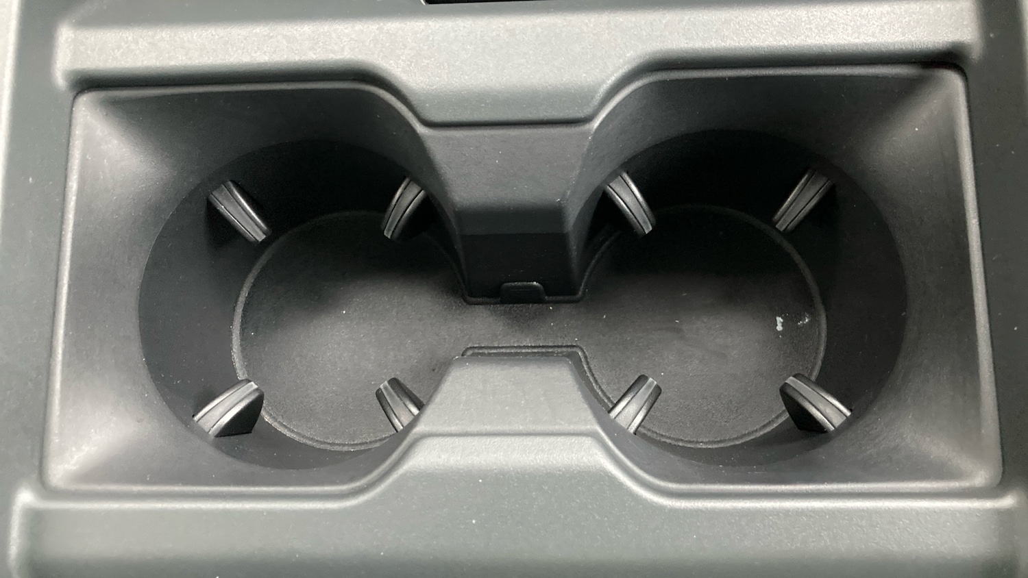 Used Land Rover Defender 2025 for sale - 77653506: Photo 32