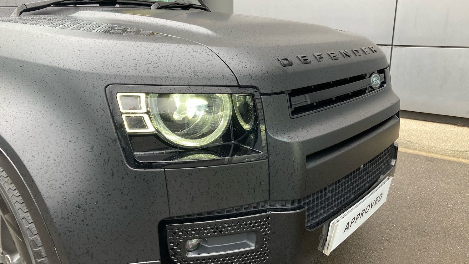 Used Land Rover Defender 2025 for sale - 77653506: Photo 37