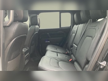 Used Land Rover Defender 2025 for sale - 77653506: Photo