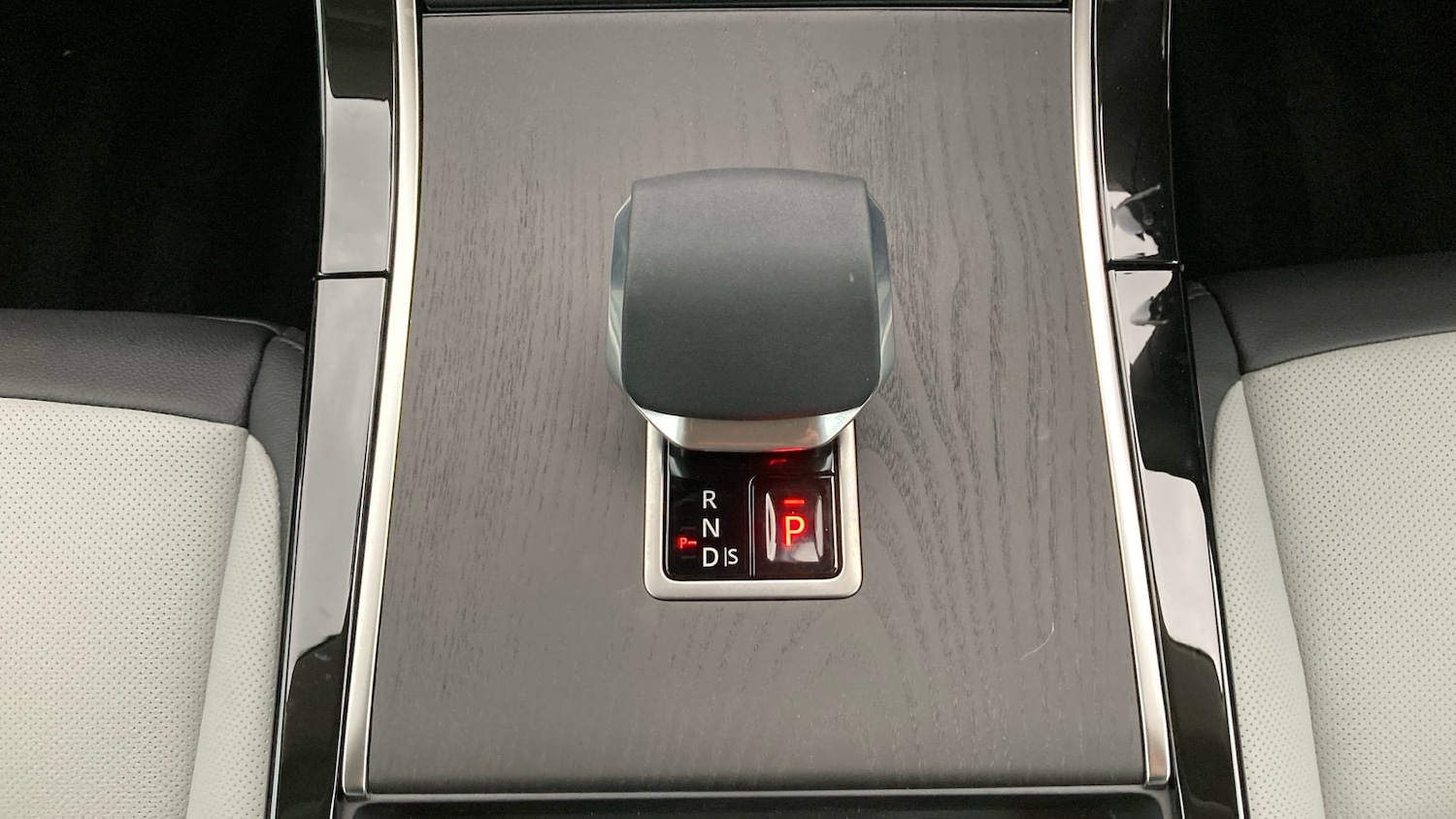 Vehicle 33