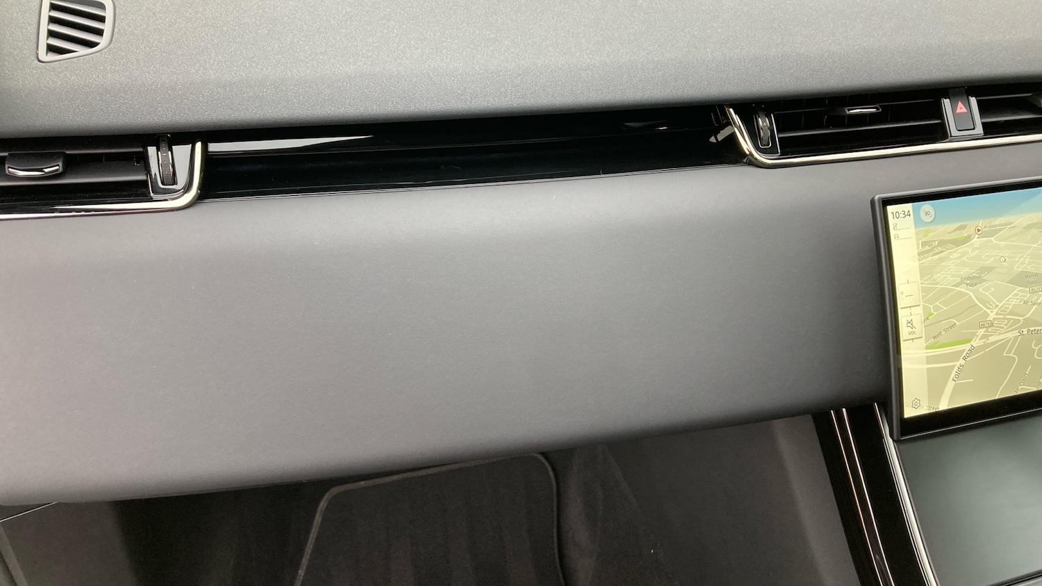 Used Land Rover Range Rover Evoque 2025 for sale - 77687366: Photo 26