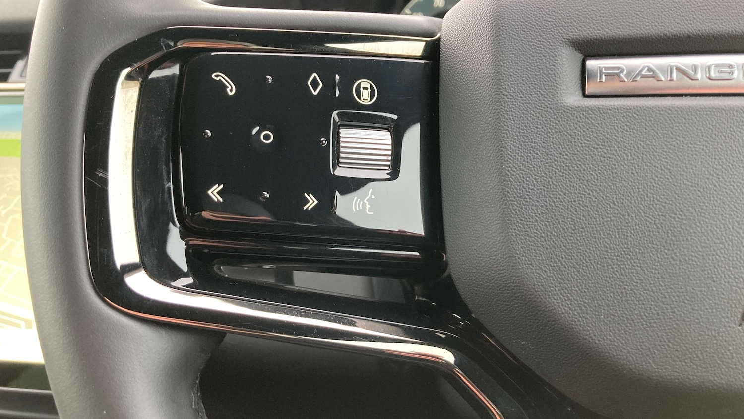 Used Land Rover Range Rover Evoque 2025 for sale - 77687366: Photo 43