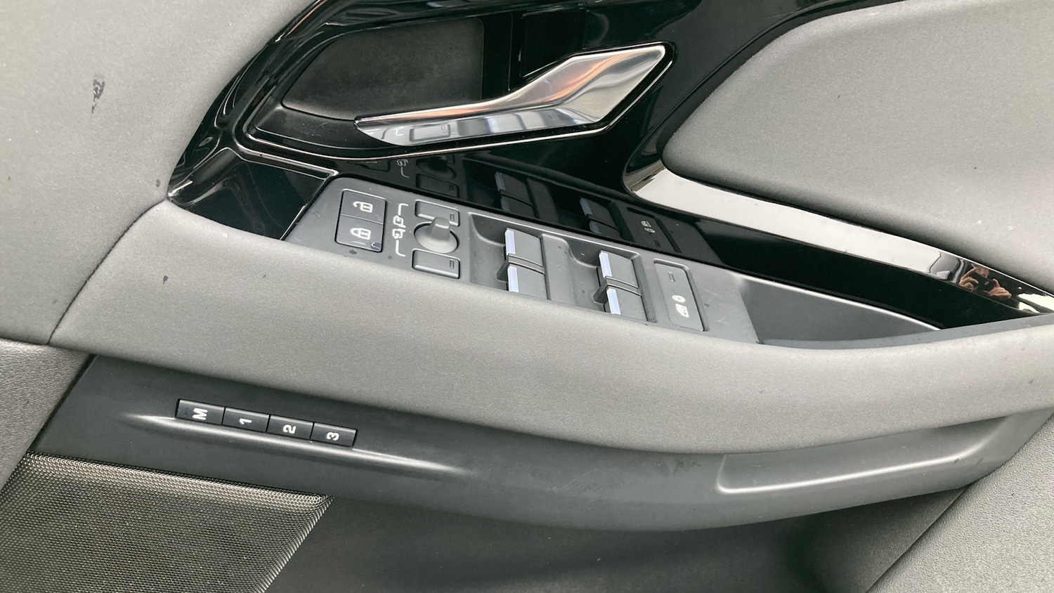 Used Land Rover Range Rover Evoque 2025 for sale - 77687366: Photo 45