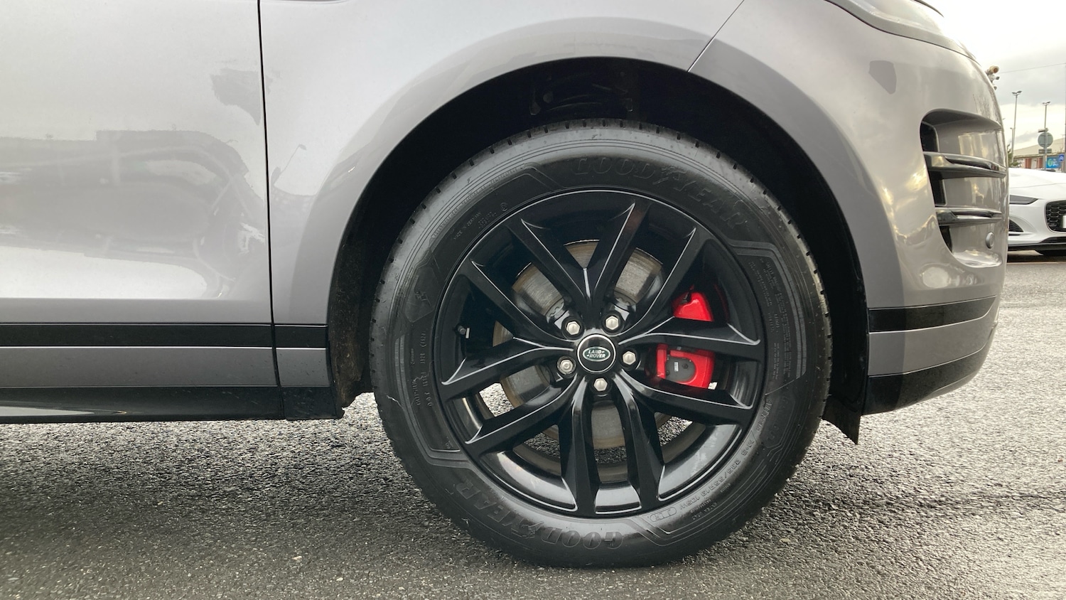 Used Land Rover Range Rover Evoque 2025 for sale - 77687366: Photo 8