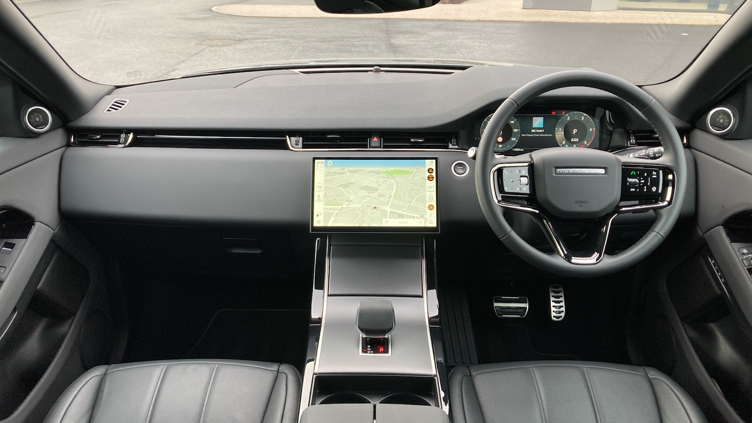 Used Land Rover Range Rover Evoque 2025 for sale - 77687366: Photo 9