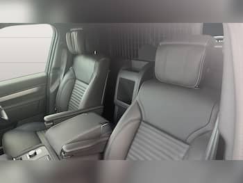 Used Land Rover Discovery 2026 for sale - 79629686: Photo