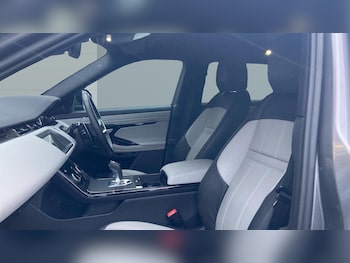 Used Land Rover Range Rover Evoque 2023 for sale - 77579466: Photo