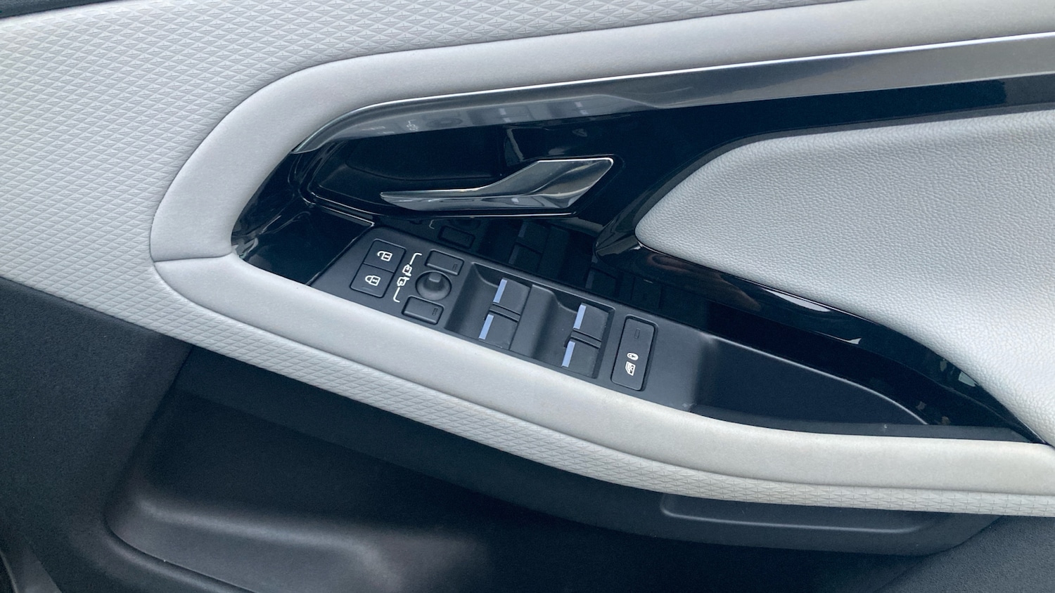 Used Land Rover Range Rover Evoque 2023 for sale - 77579466: Photo 40