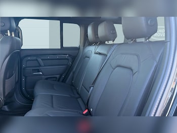 Used Land Rover Defender 2025 for sale - 78028507: Photo