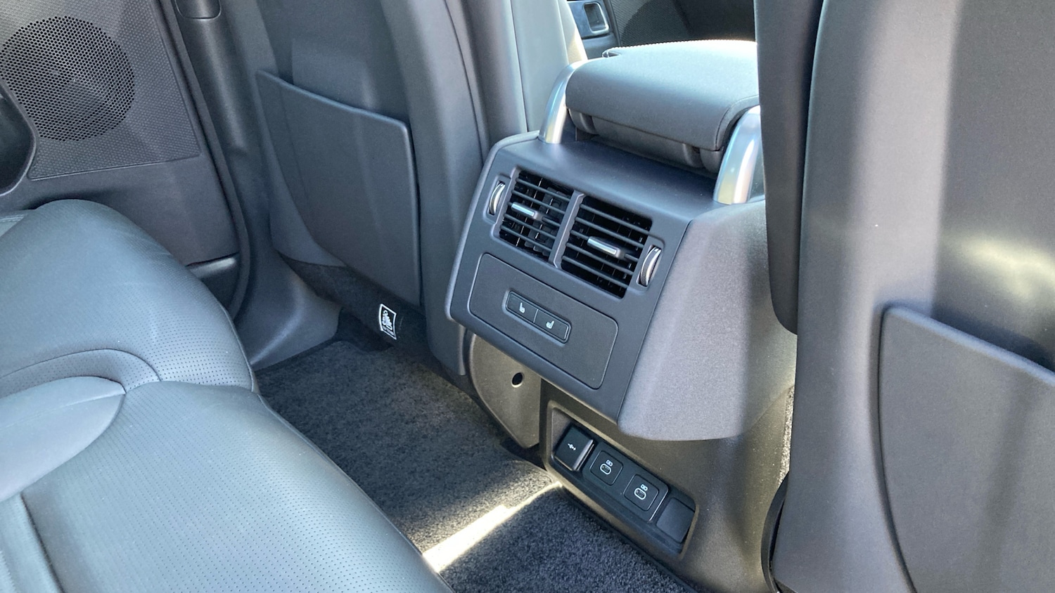 Used Land Rover Discovery 2025 for sale - 77220691: Photo 18