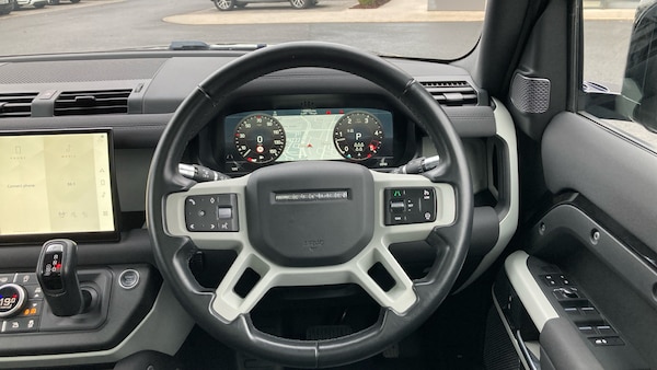 Used Land Rover Defender 2022 for sale - 76287146: Photo 15