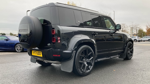 Used Land Rover Defender 2022 for sale - 76287146: Photo 37