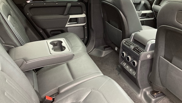 Used Land Rover Defender 2022 for sale - 76287146: Photo 43