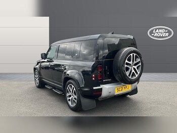 Used Land Rover Defender 2021 for sale - 78929649: Photo