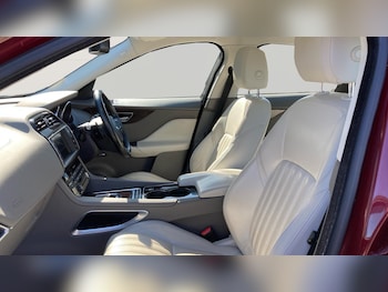 Used Jaguar F-Pace 2016 for sale - 78325493: Photo