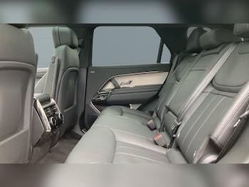 Used Land Rover Range Rover Sport 2024 for sale - 75935217: Photo