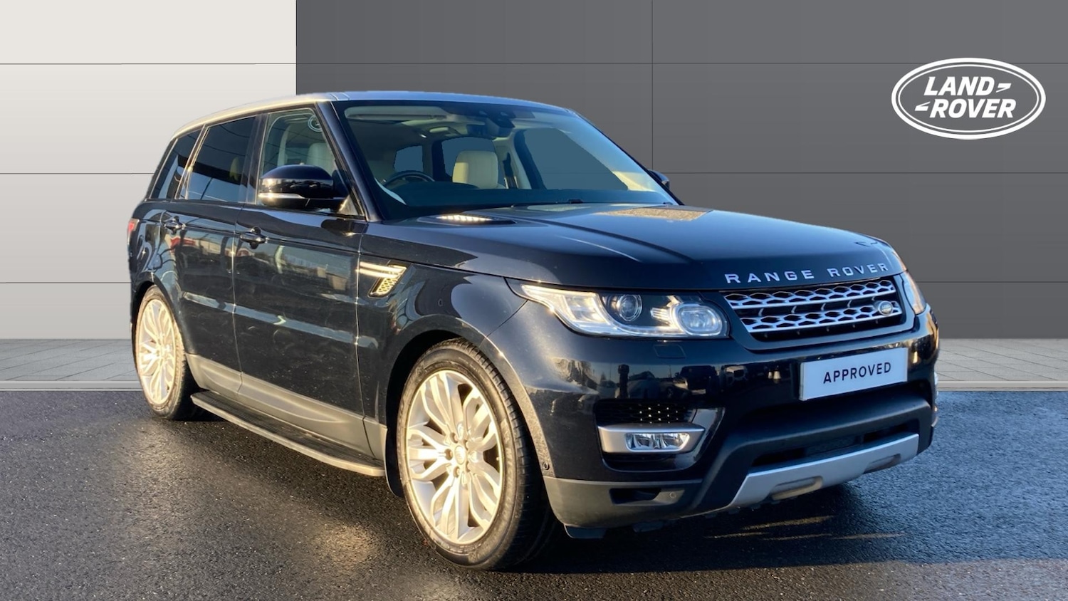 Used Land Rover Range Rover Sport 2017 for sale - 76960622: Photo 1