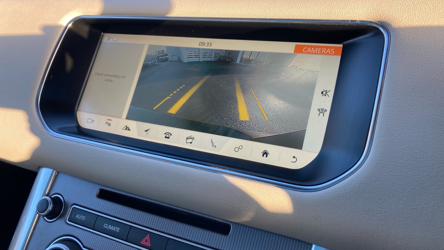 Used Land Rover Range Rover Sport 2017 for sale - 76960622: Photo 12