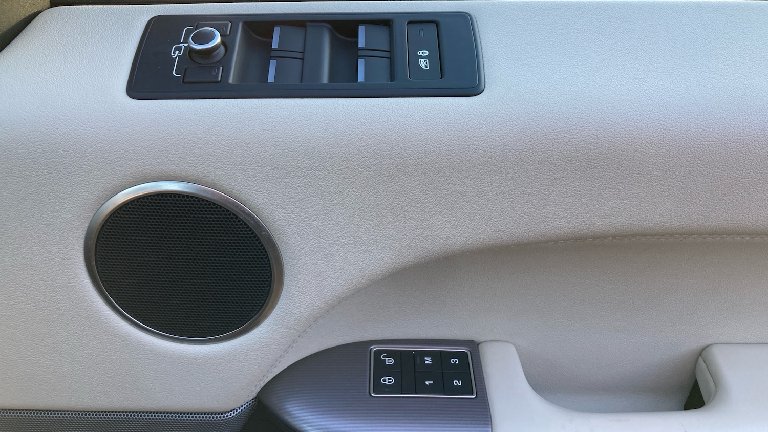 Used Land Rover Range Rover Sport 2017 for sale - 76960622: Photo 45