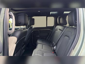 Used Land Rover Defender 2024 for sale - 79641158: Photo