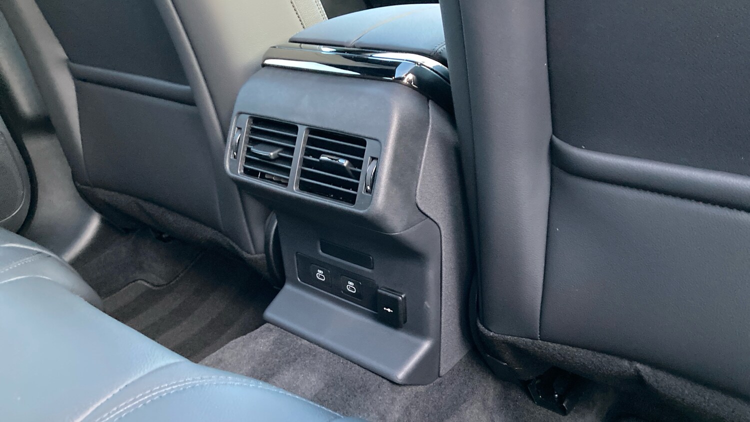 Used Land Rover Range Rover Velar 2025 for sale - 77354210: Photo 18