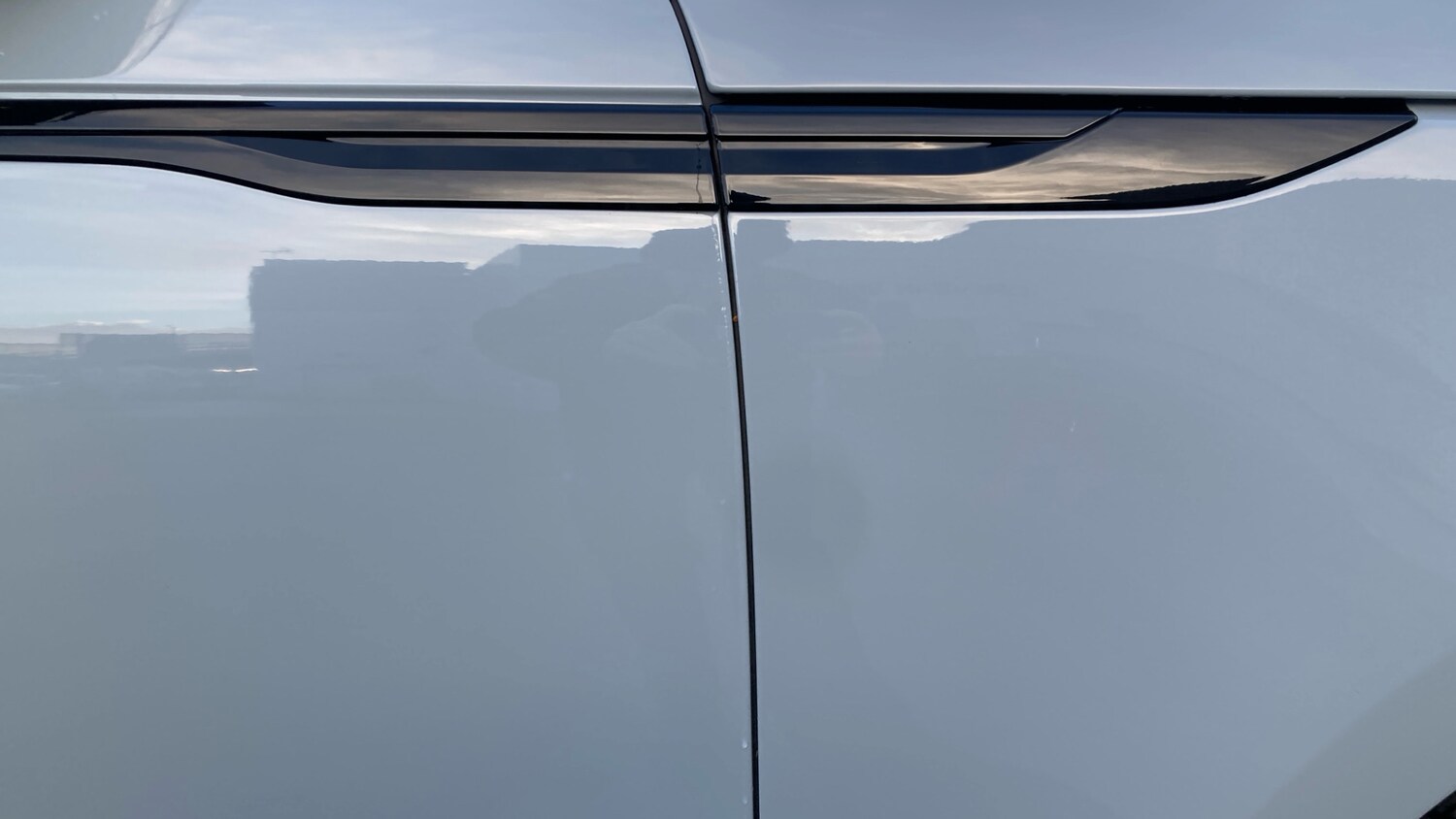 Used Land Rover Range Rover Velar 2025 for sale - 77354210: Photo 22