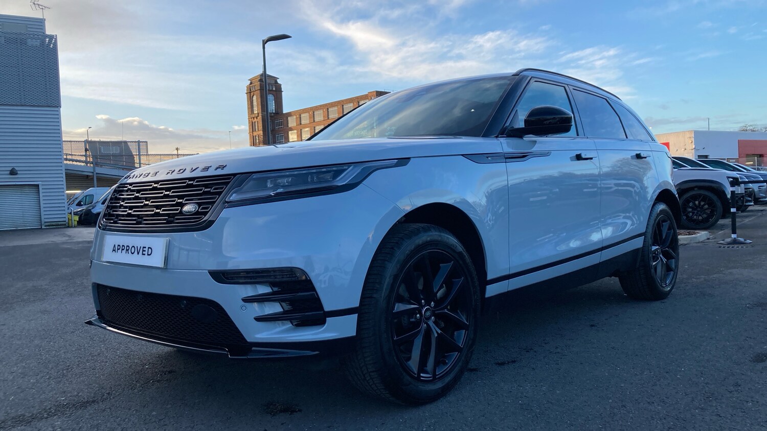 Used Land Rover Range Rover Velar 2025 for sale - 77354210: Photo 29