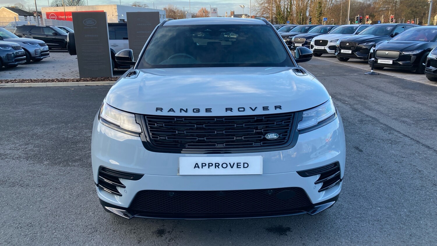 Used Land Rover Range Rover Velar 2025 for sale - 77354210: Photo 31