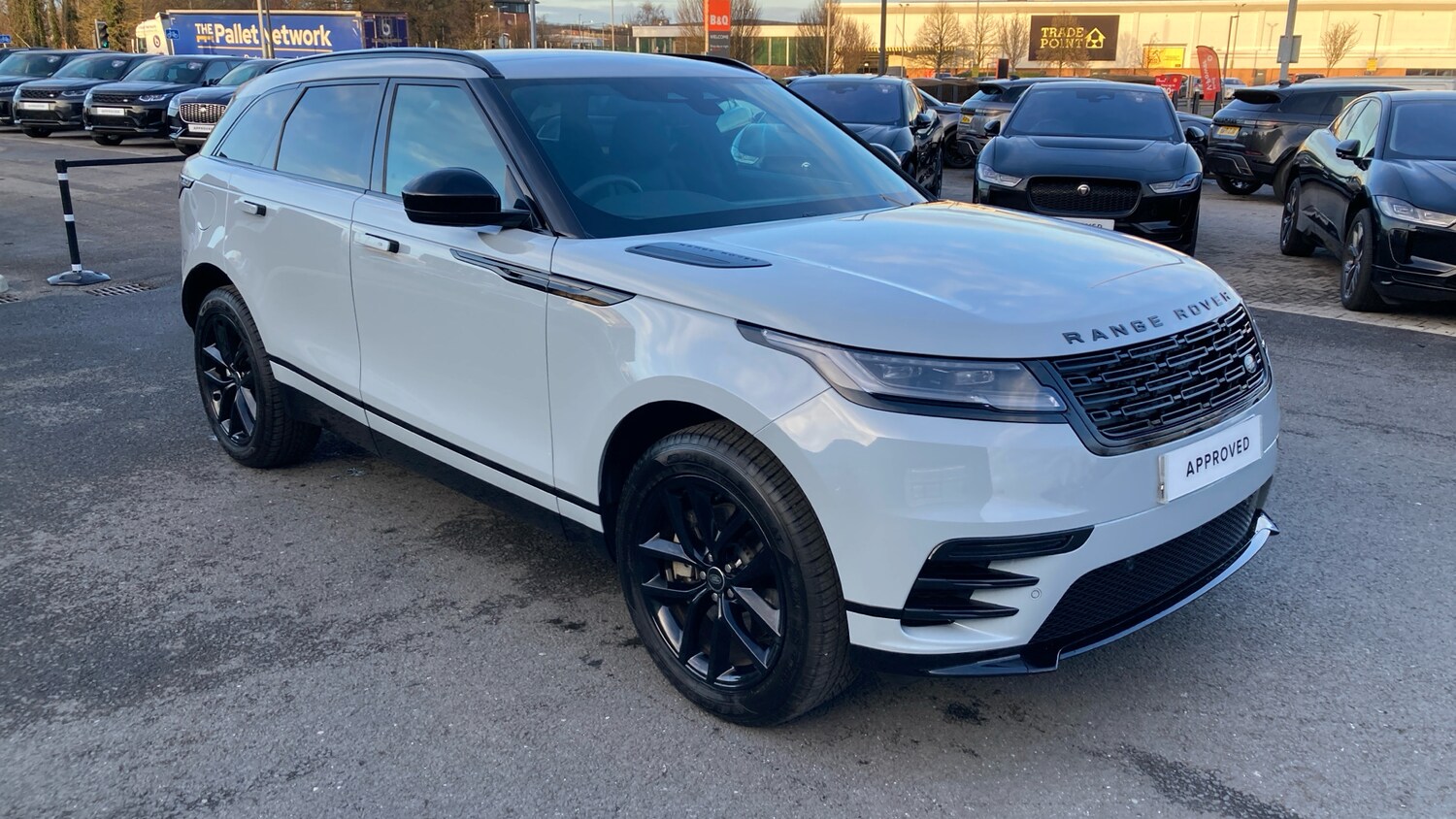 Used Land Rover Range Rover Velar 2025 for sale - 77354210: Photo 33
