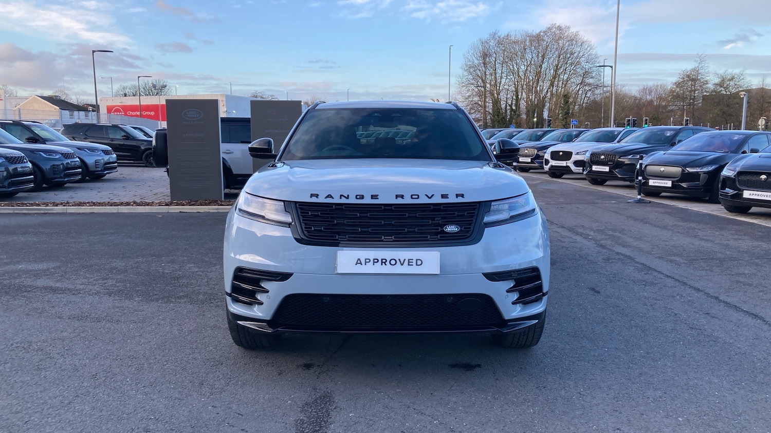 Used Land Rover Range Rover Velar 2025 for sale - 77354210: Photo 7